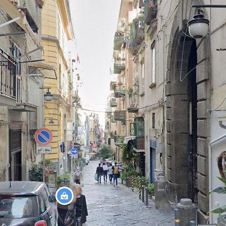 La Stanza Di Zeza Bed & Breakfast Naples Luaran gambar