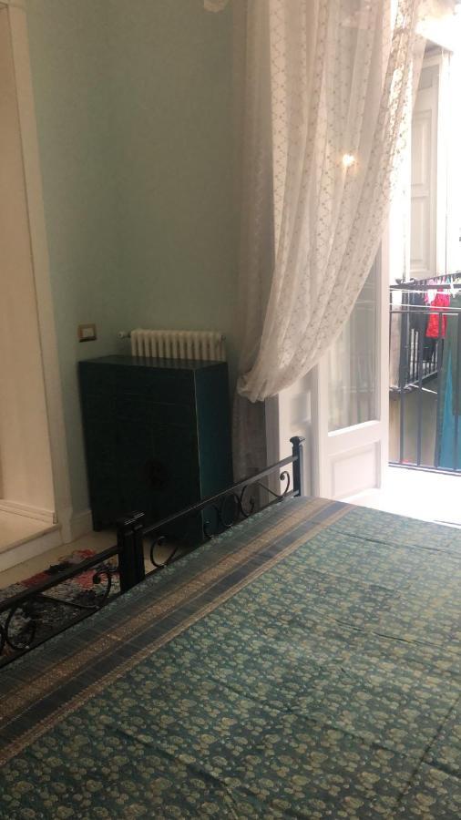 La Stanza Di Zeza Bed & Breakfast Naples Luaran gambar